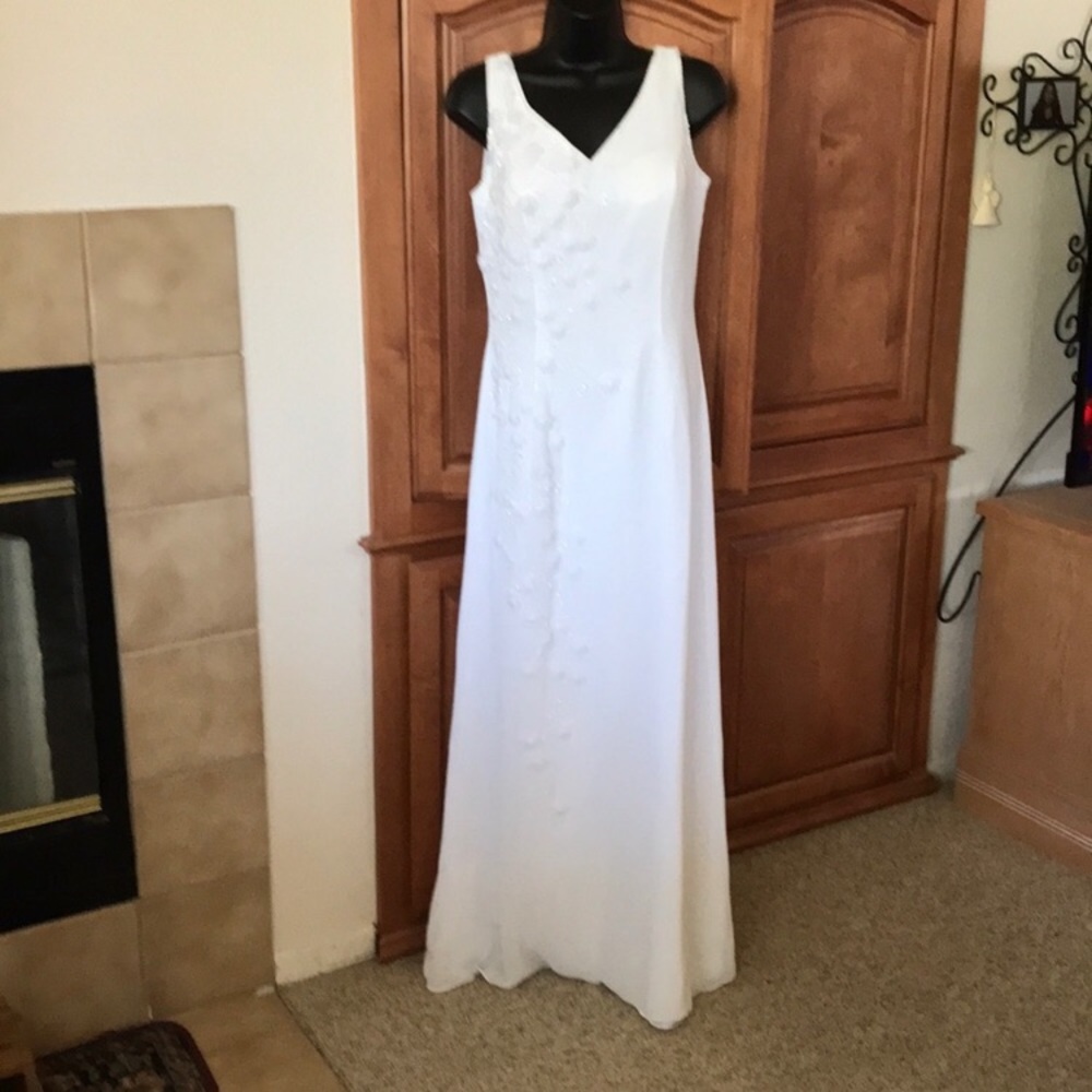 Lenovia White Gown with Beaded and Flower Accents